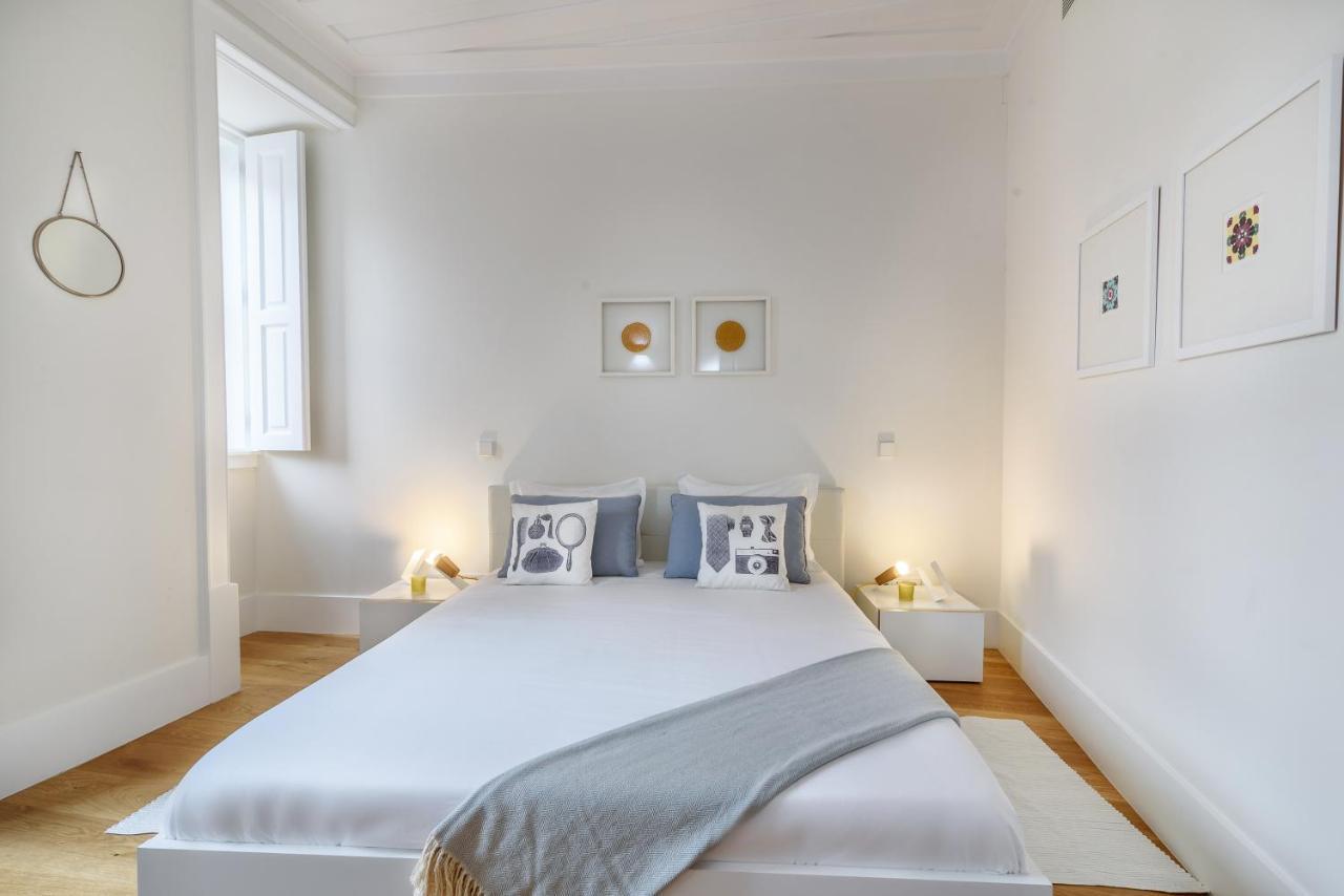 Modern Flat In Downtown Lisbon By Lovelystay ภายนอก รูปภาพ